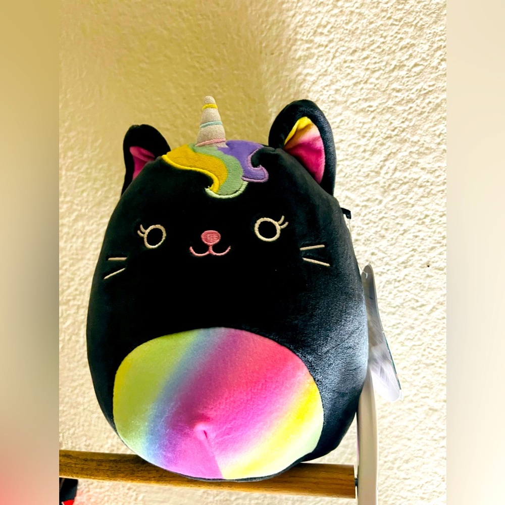 NWT Squishmallows Caylee 7.5 “ black and rainbow caticorn 🎁w/rainbow unicorn